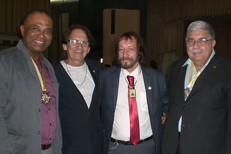 Athylla Borborema recebe a Medalha Luís Camões de Literatura no Rio de Janeiro