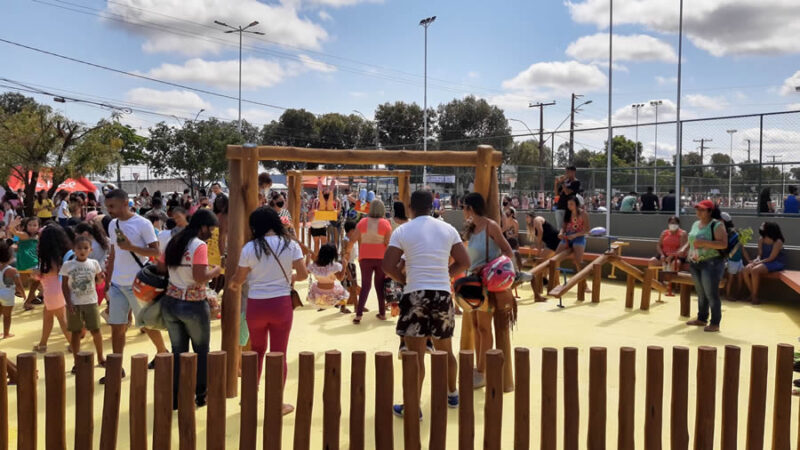 Prefeito Marcelo Belitardo entrega moderna Praça de Lazer à população de Teixeira de Freitas