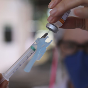Eunápolis ultrapassa marca de 100 mil doses aplicadas da vacina contra a Covid-19