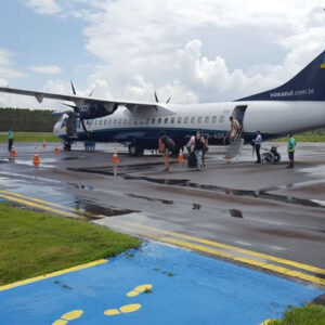 Azul anuncia suspensão de venda de passagens em Teixeira de Freitas por falta de infraestrutura no aeroporto