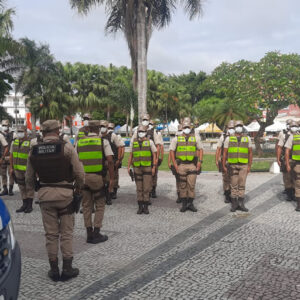 PM reforça efetivo durante estágio operacional de alunos-soldados em Teixeira de Freitas