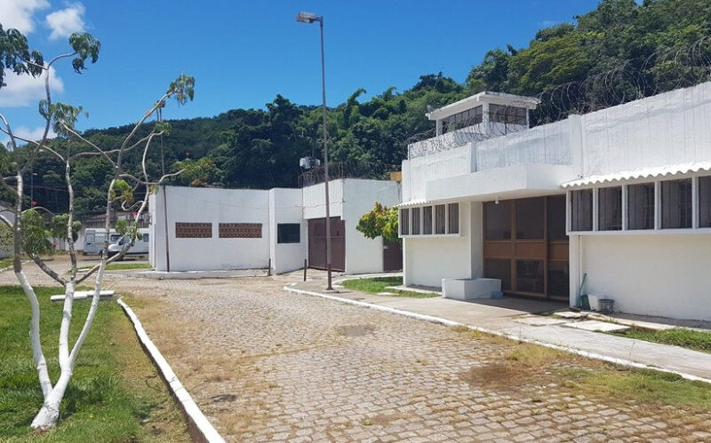 Presos usam lençóis para fugir do presídio de Ilhéus