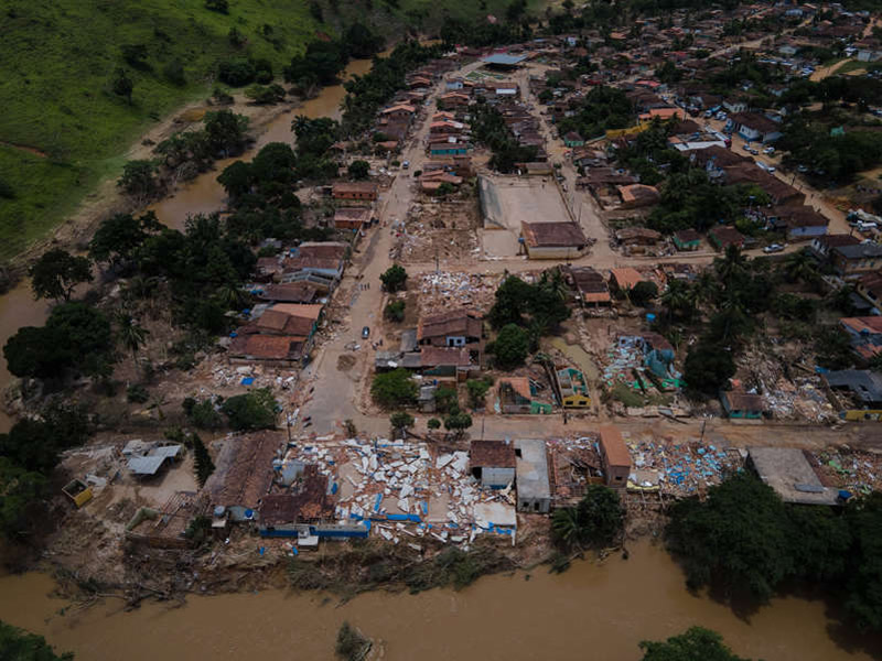 Governadores oferecem socorro à Bahia após novas inundações