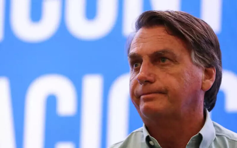 Bolsonaro vai a posto médico do Planalto