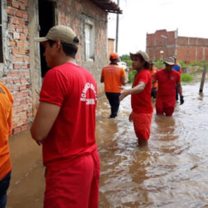 Governador reafirma apoio do Estado a municípios atingidos pelas chuvas