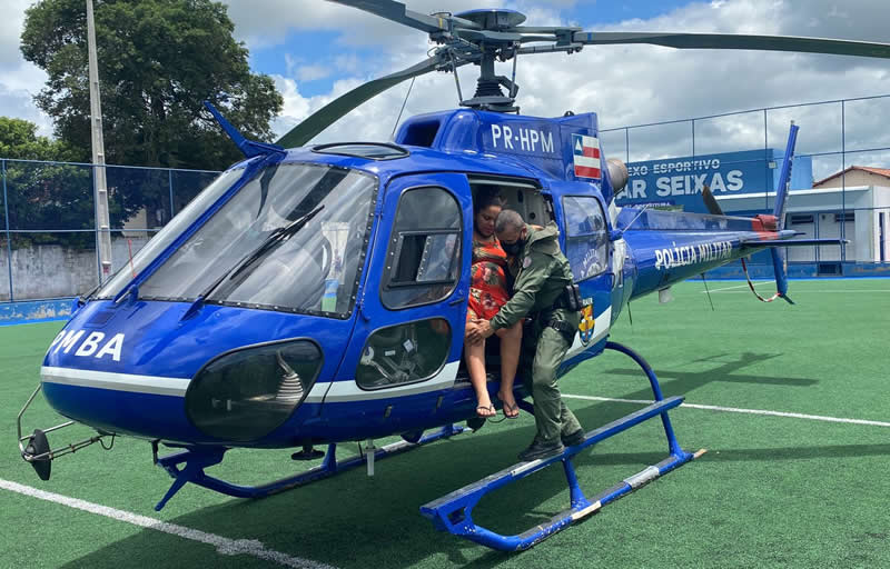 Graer socorre três grávidas ilhadas em Guaratinga e Itamaraju