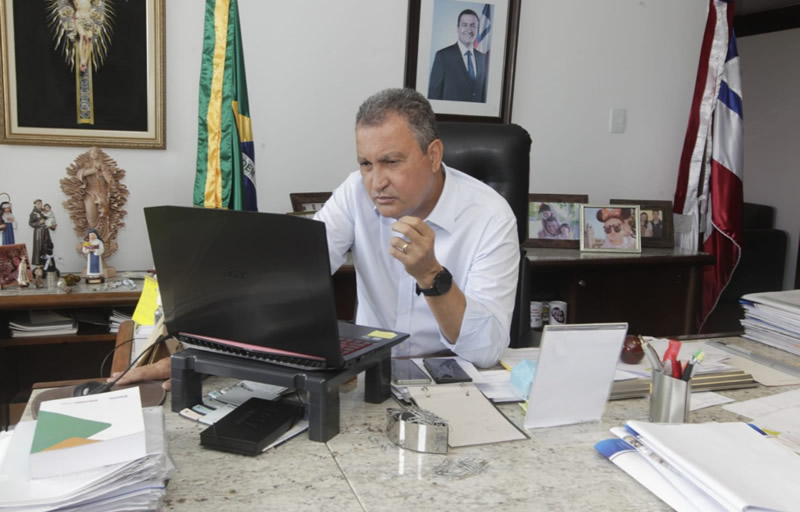 Governador se reúne com prefeitos de municípios atingidos pelos temporais