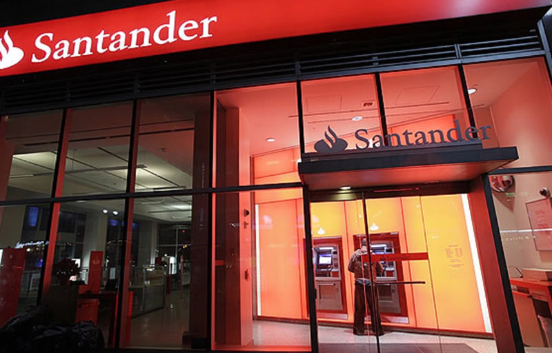 Banco Santander paga US$ 175 milhões, por engano, a clientes no Natal