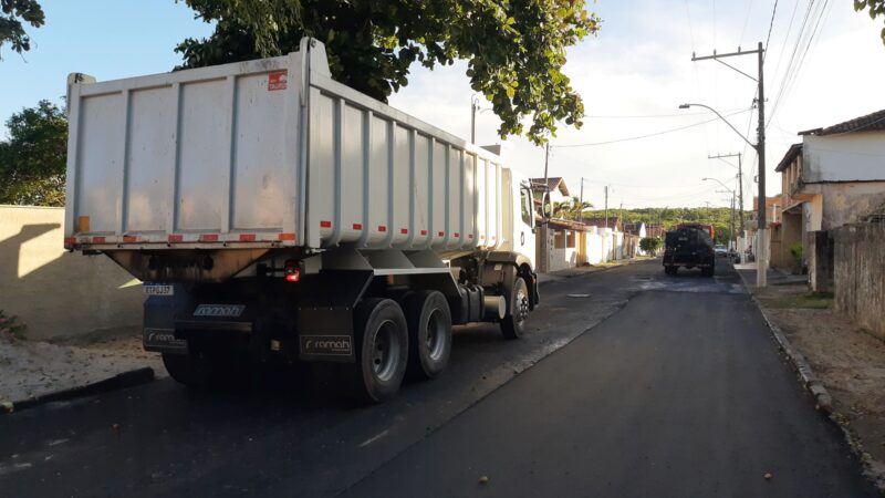 Começam as obras de asfaltamento das ruas centrais de Mucuri