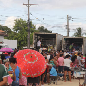 Ação social beneficia 700 famílias com itens de alimentação e higiene no bairro Alecrim I