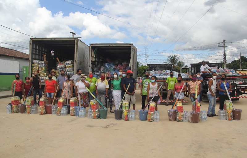 Ação social beneficia 700 famílias com itens de alimentação e higiene no bairro Alecrim I