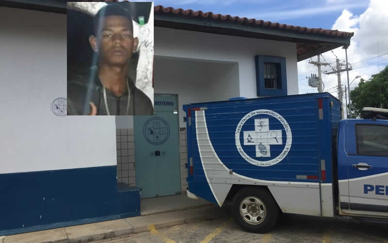 Jovem é assassinado a tiros dentro de bar em Teixeira de Freitas