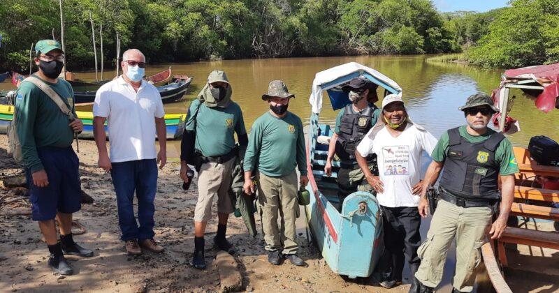 Operação busca garantir defeso do caranguejo-uçá em Mucuri