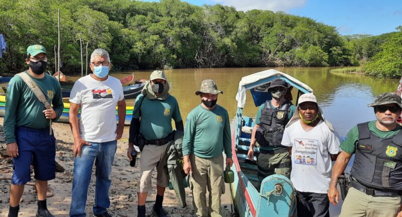 Operação busca garantir defeso do caranguejo-uçá em Mucuri