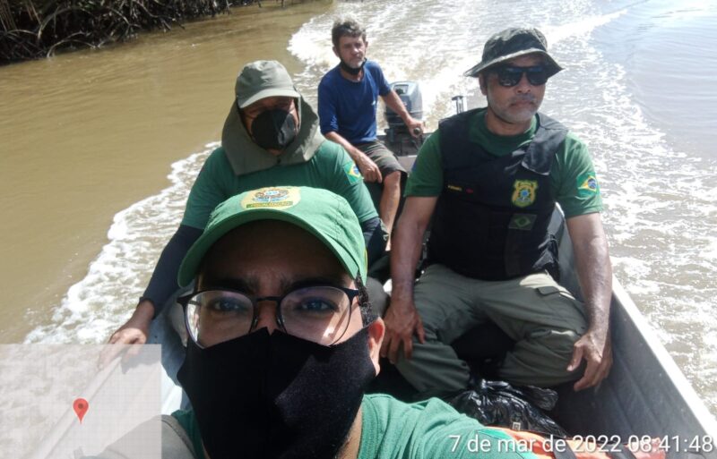 Operação busca garantir defeso do caranguejo-uçá em Mucuri