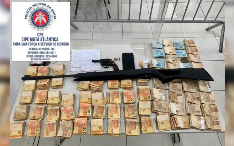 Acusado de tráfico é preso com armas e R$ 72 mil em Porto Seguro