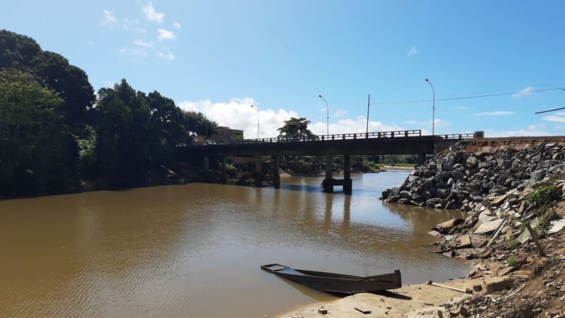 Liberada passagem da ponte da Várzea Alegre em Itamaraju após 4 meses de interdição