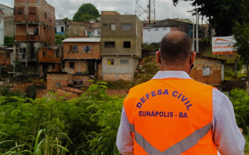 Defesa Civil emite alerta de fortes chuvas para os próximos dias em Eunápolis
