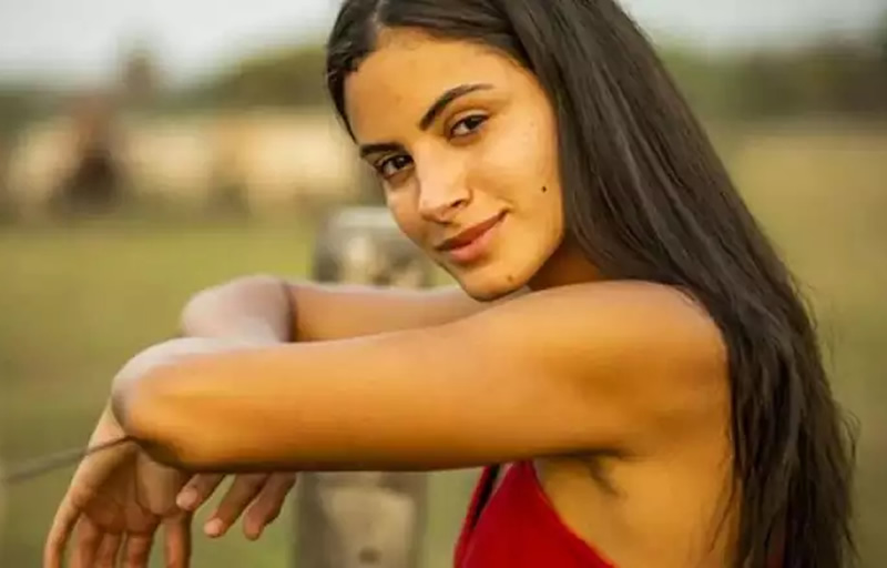 Quem é Letícia Salles, atriz que roubou a cena como Filó em Pantanal