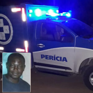 Moto roubada em Mucuri é recuperada pela PM de Teixeira de Freitas; um dos acusados estava armado