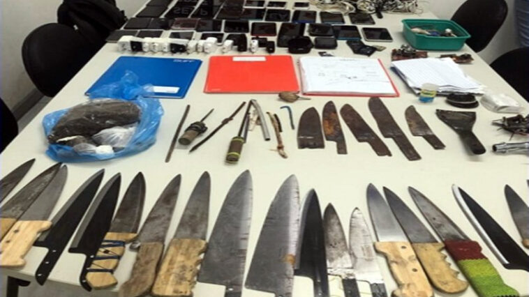 Armas, celulares e até droga são apreendidos durante revista no Conjunto Penal de Teixeira de Freitas