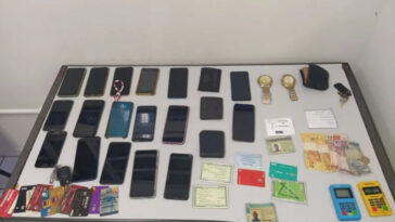 Cinco são presos pela PM com celulares furtados em show