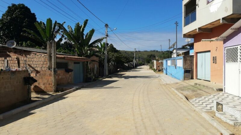 Governo Municipal leva obras estruturantes para ruas do bairro de Fátima em Itamaraju