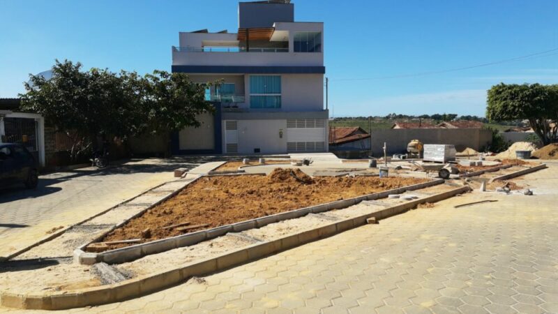 Prefeitura de Itamaraju toca projeto de praça para atrair esteticamente o bairro Avenida