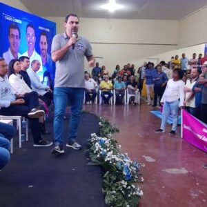 Deputados Adolfo Viana e Tiago Correia prospectam novas demandas ao serem recepcionados em Itamaraju