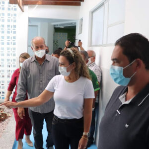 Eunápolis: Prefeita Cordélia Torres visita obras de saúde e infraestrutura no bairro Pequi
