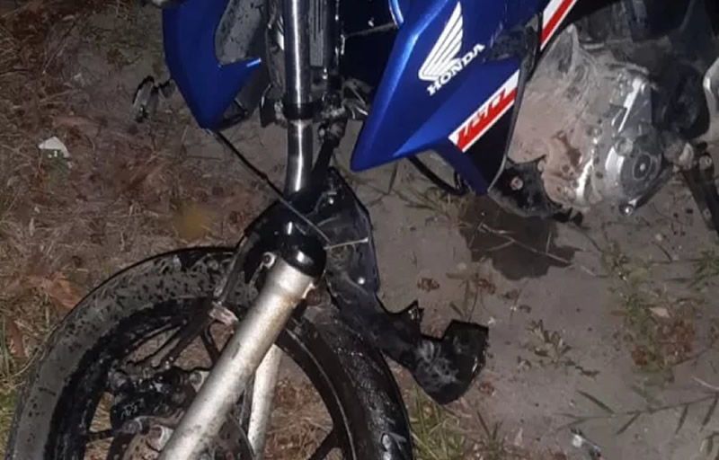 Motociclista morre após bater moto em carro de passeio entre Mucuri e Nova Viçosa