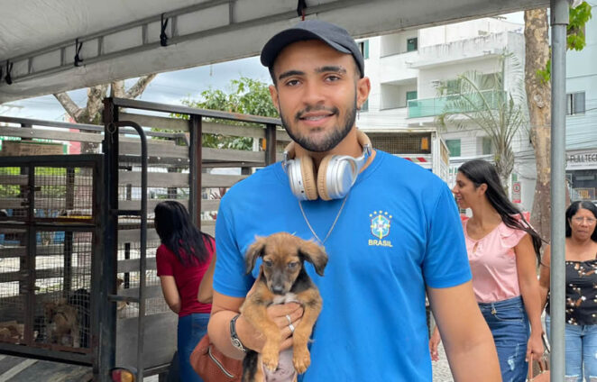 Eunápolis: 35 animais são adotados em Feira de Adoção de Cães e Gatos