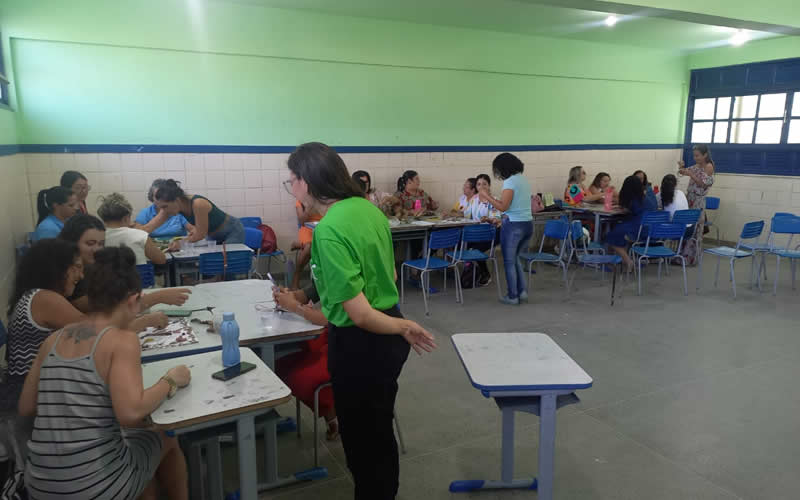 Prefeitura de Eunápolis e Editora Aprender promovem formação continuada para profissionais da educação