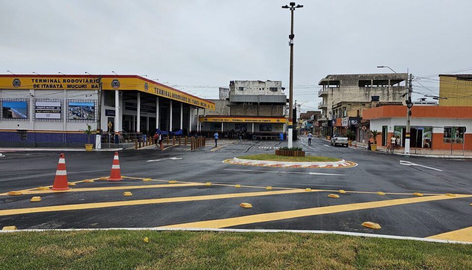 Mucuri: Prefeito Robertinho entrega à população um moderno Terminal Rodoviário no distrito de Itabatã