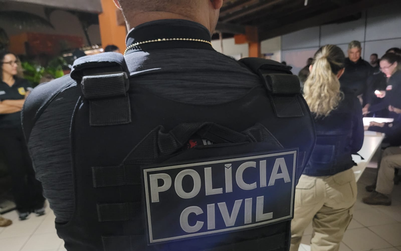 Polícia Civil de Teixeira de Freitas prende foragido por homicídio no Espírito Santo