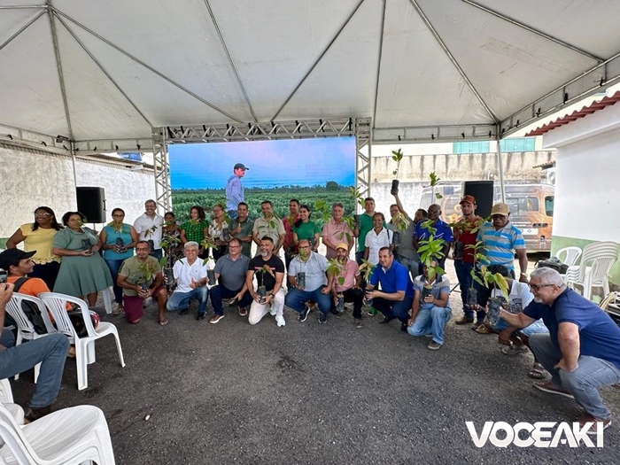 Evento “Café com Cacau” reúne autoridades e agricultores para discutir o futuro da floresta cacaueira em Itamaraju