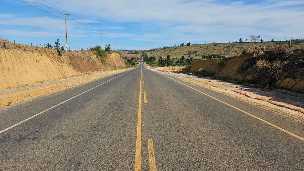 Concluídos os 100 Km de asfalto da BA-284 entre Itamaraju e Jucuruçu