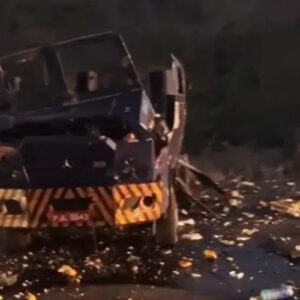 Bahia: Carro-forte fica destruído após tentativa de roubo na BR - 101