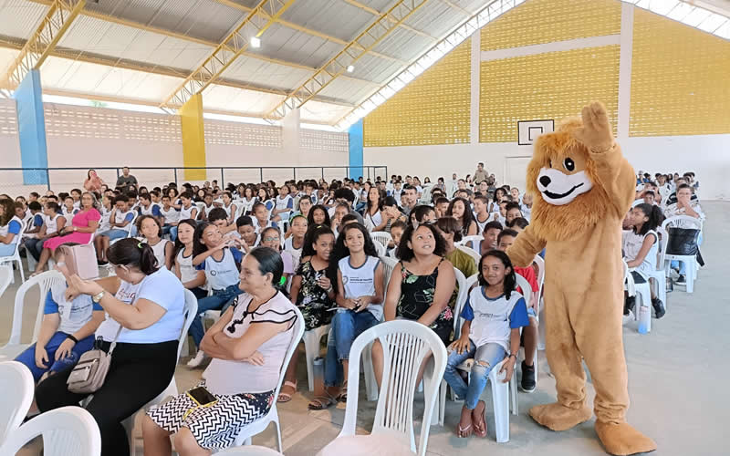 Proerd forma mais 900 crianças e adolescentes em Teixeira de Freitas