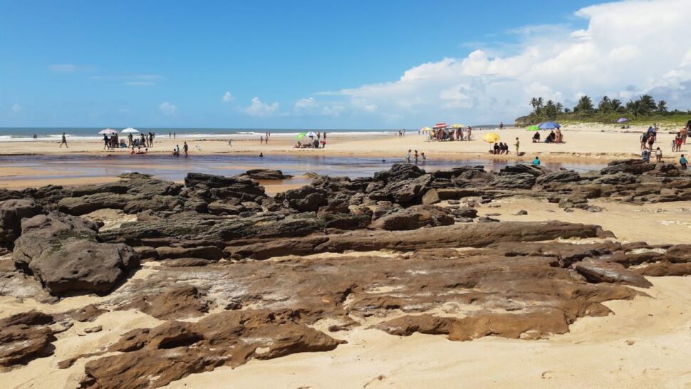 Carnaval de Mucuri, uma explosão de cores, ritmos e alegria à beira-mar