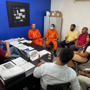 Hospital Regional de Eunápolis recebe equipe do Corpo de Bombeiros para iniciar implantação de brigada de emergência