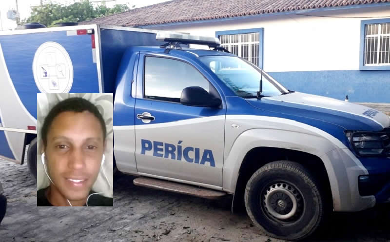 Homem é esfaqueado próximo de agência bancária e morre logo depois no centro de Teixeira de Freitas; criminoso é preso