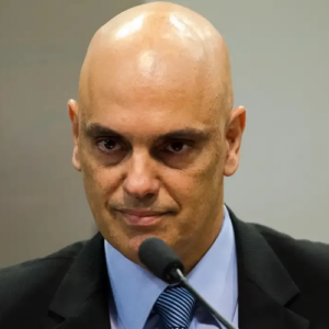 Moraes manda ex-assessor de Bolsonaro para presídio da Lava Jato