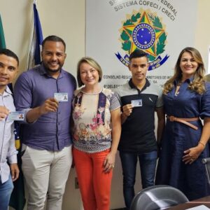 Novos corretores de imóveis recebem registro profissional da 6ª Delegacia do CRECI em Teixeira de Freitas