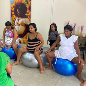 Eunápolis: Centro de Parto Normal reúne gestantes e acompanhantes para “Despedida da Barriga”