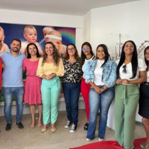 Cordélia Torres visita instituições para entrega de LabMóvel no reforço ao ensino inclusivo em Eunápolis