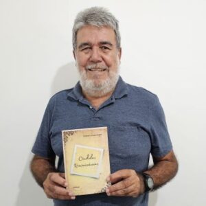 Mucuri: O escritor Evaristo Sorares lança seu primeiro livro de poesias: “Cândidas Reminiscências”