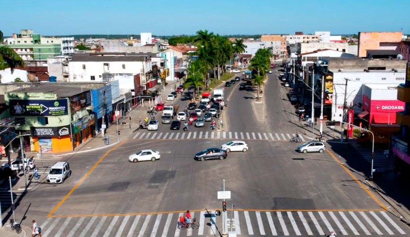 Da Floresta ao Progresso: Teixeira de Freitas completa 39 anos na posição de 8ª maior cidade da Bahia