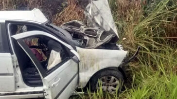 Irmãos do ES que voltavam de velório do pai morrem em acidente na BR-101 em Itagimirim