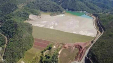 Sirene de emergência de barragem em MG toca e deixa moradores desesperados